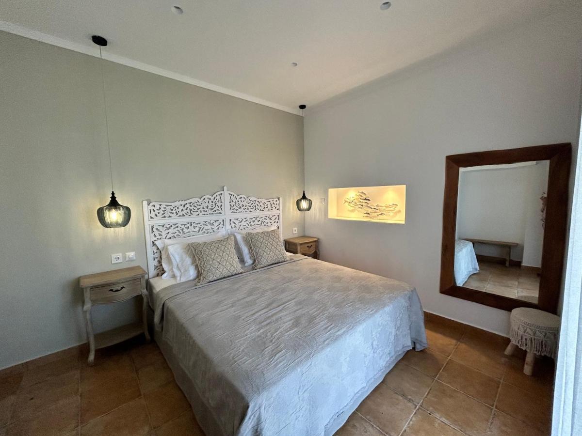 Calliopes By The Sea Boutique Suites Παραλία Διονυσίου Εξωτερικό φωτογραφία