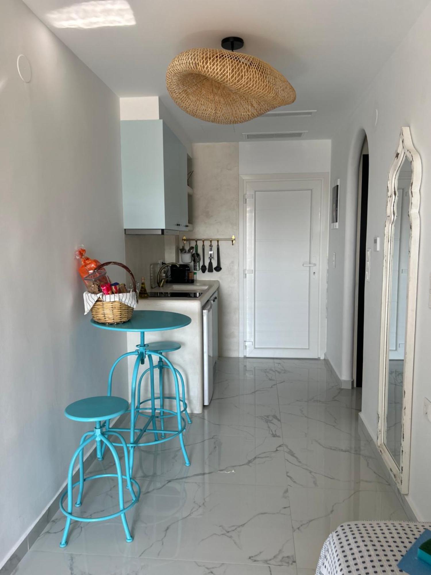 Calliopes By The Sea Boutique Suites Παραλία Διονυσίου Εξωτερικό φωτογραφία